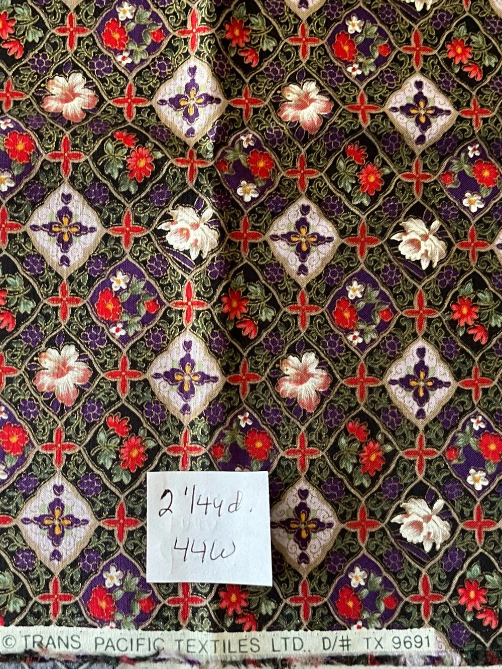 Quilting Sewing Crafts Fabric Lot Christmas Holiday Red Green Purple Floral